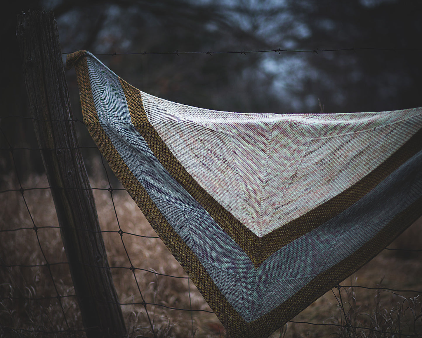 Monument Shawl